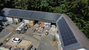 Photovoltaik auf Welleternit-Dach